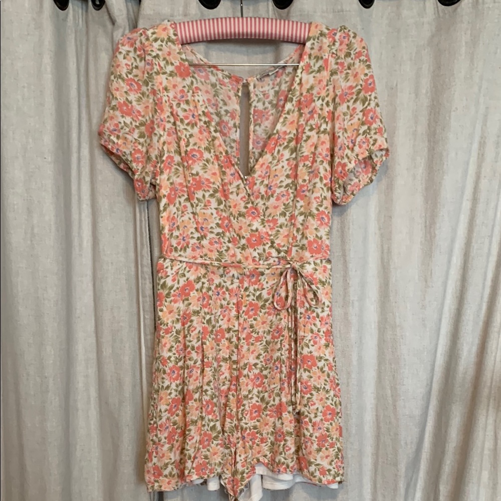 American Eagle Outfitters Floral Tie-Waist Romper